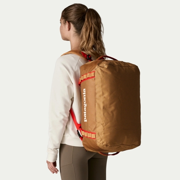 Black Hole Duffel 40L - Talon Gold - Picture 2 of 4